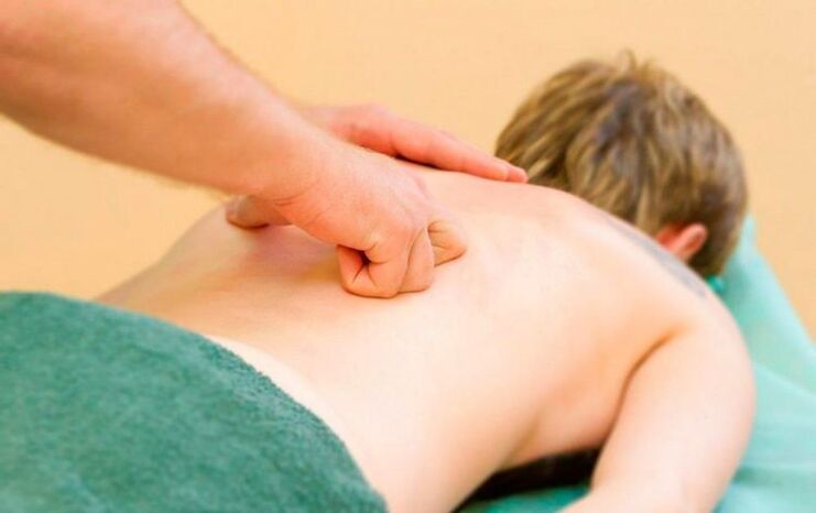 Perform thoracic back massage for osteochondrosis